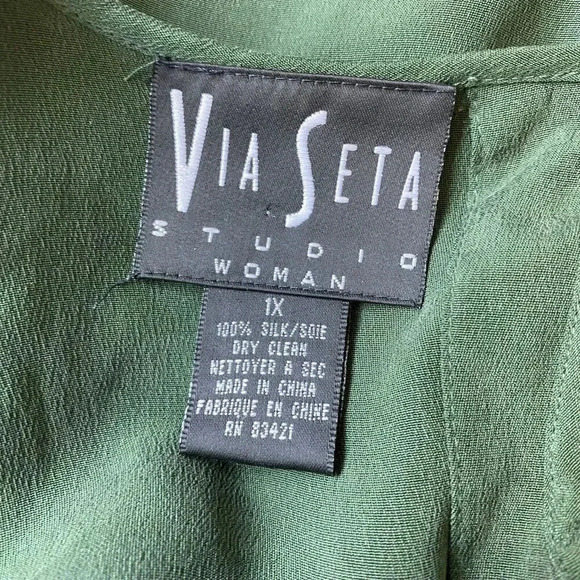 VTG Via Seta Silk Blouse Top 1X Short Sleeve Green Lightweight Casual Round Neck - Picture 3 of 6